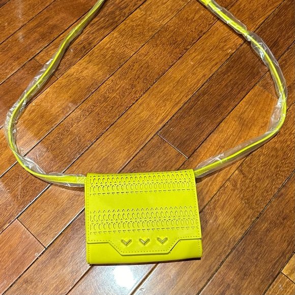 Sidekick - yellow, new purse - Picture 2 of 8